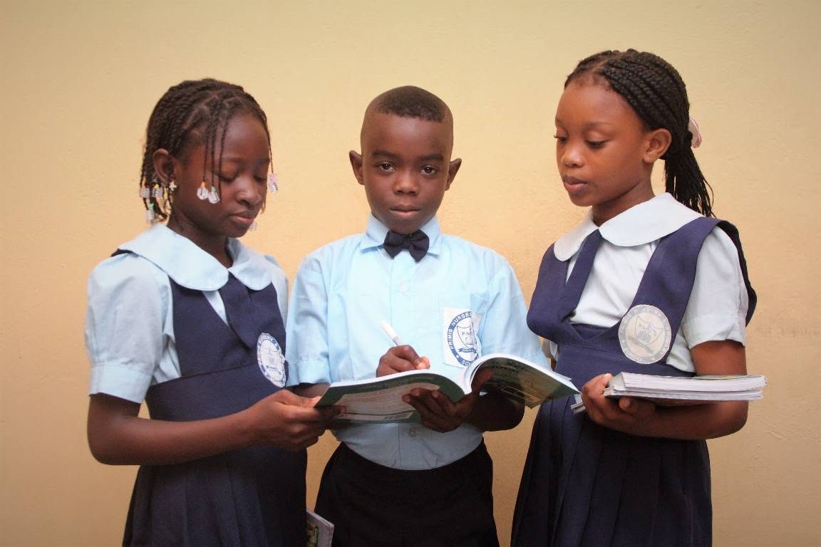 Primary pupils reading together